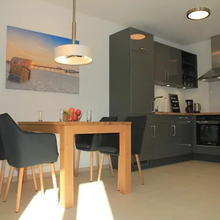 Ferienwohnung Mowennest Im Kirschgarten 5 Apartment Kellenhusen