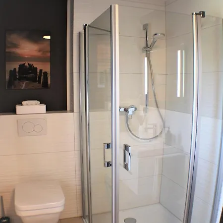 Apartment Ferienwohnung Mowennest Im Kirschgarten 5 *